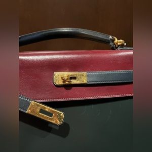Kelly Handbag - good condition- Authentic